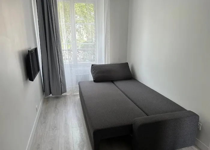 Studio Paris 12
